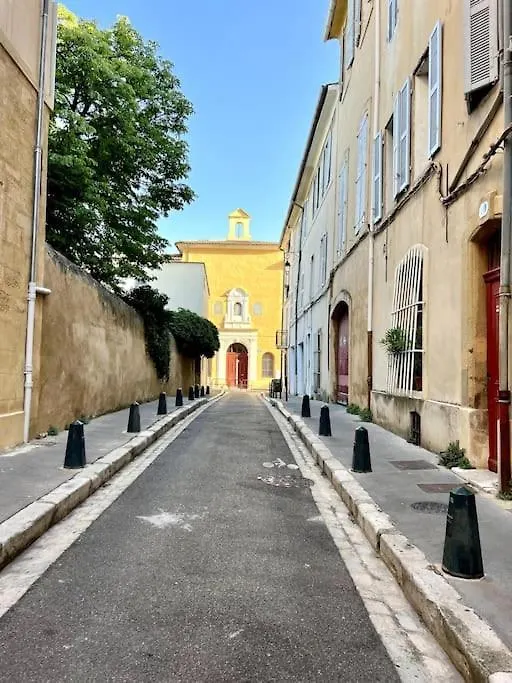Apartment La Suite Mazarin Aix-en-Provence France